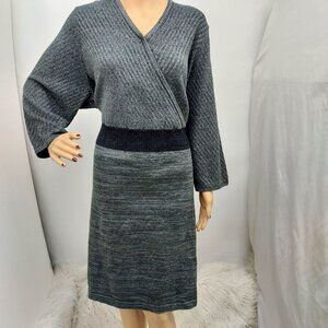 LANE BRYANT * GRAY AND BLACK METALLIC SILVER PARTY CASUAL DRESS SIZE: 26/28